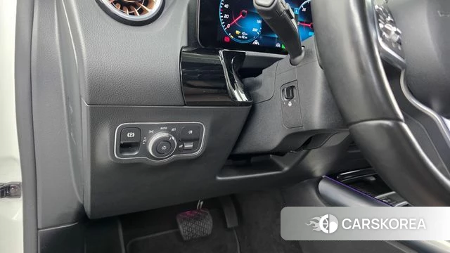 Mercedes-Benz EQA H243 id 4613739 из Кореи 9