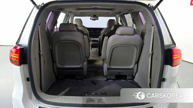 Kia All New Carnival id 4652423 из Кореи 9