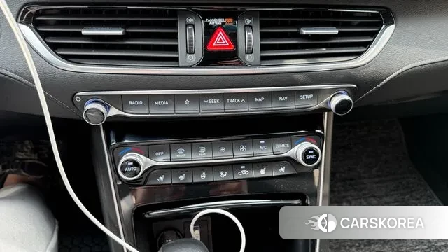 Hyundai Grandeur IG id 3399602 из Кореи 9