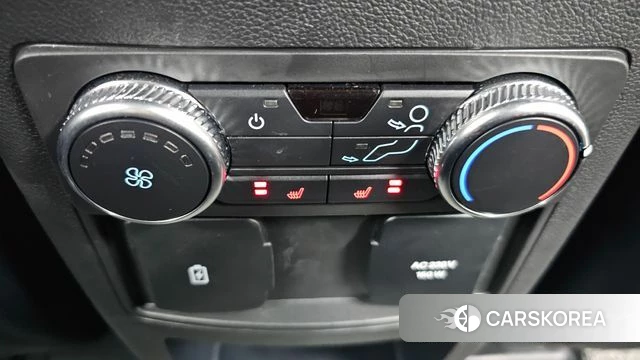 Ford Explorer 6th Generation id 3840112 из Кореи 9