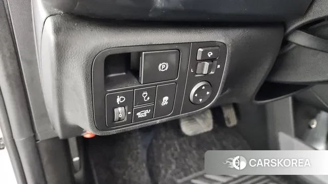 Hyundai Ionic 6 id 3462926 из Кореи 9