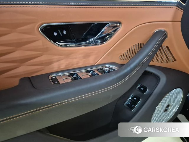 Bentley Flying Spur 3rd Generation id 4555182 из Кореи 9
