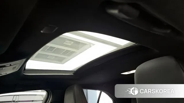 Lexus UX250h id 3788566 из Кореи 9