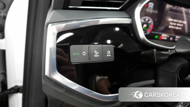 Audi Q3 (F3) id 4389803 из Кореи 9