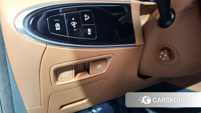 Genesis GV70 id 4572950 из Кореи 9
