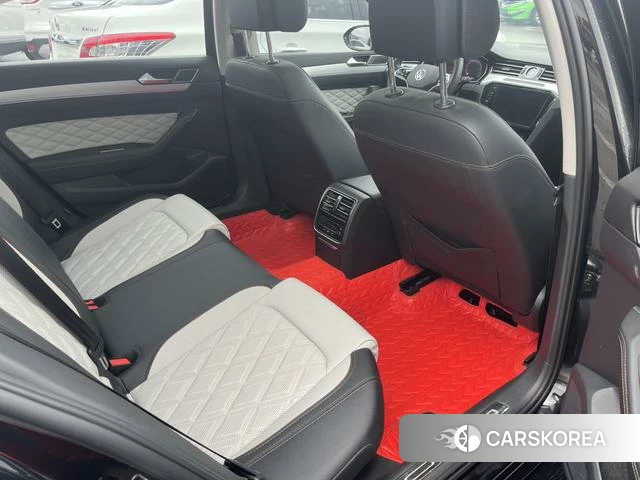 Volkswagen Magotan id 4290498 из Китая 9