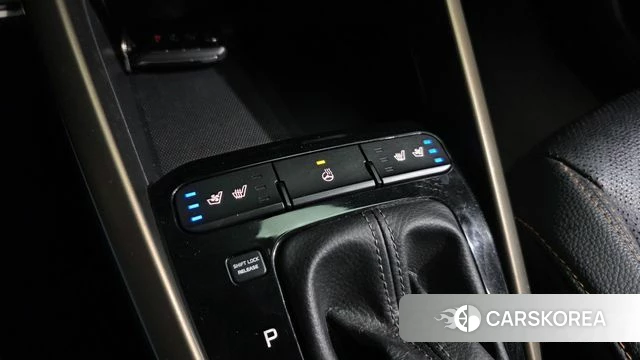 Kia Stonic id 3917080 из Кореи 9