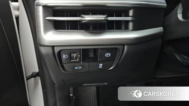 Hyundai Grandeur (GN7) id 4395143 из Кореи 9