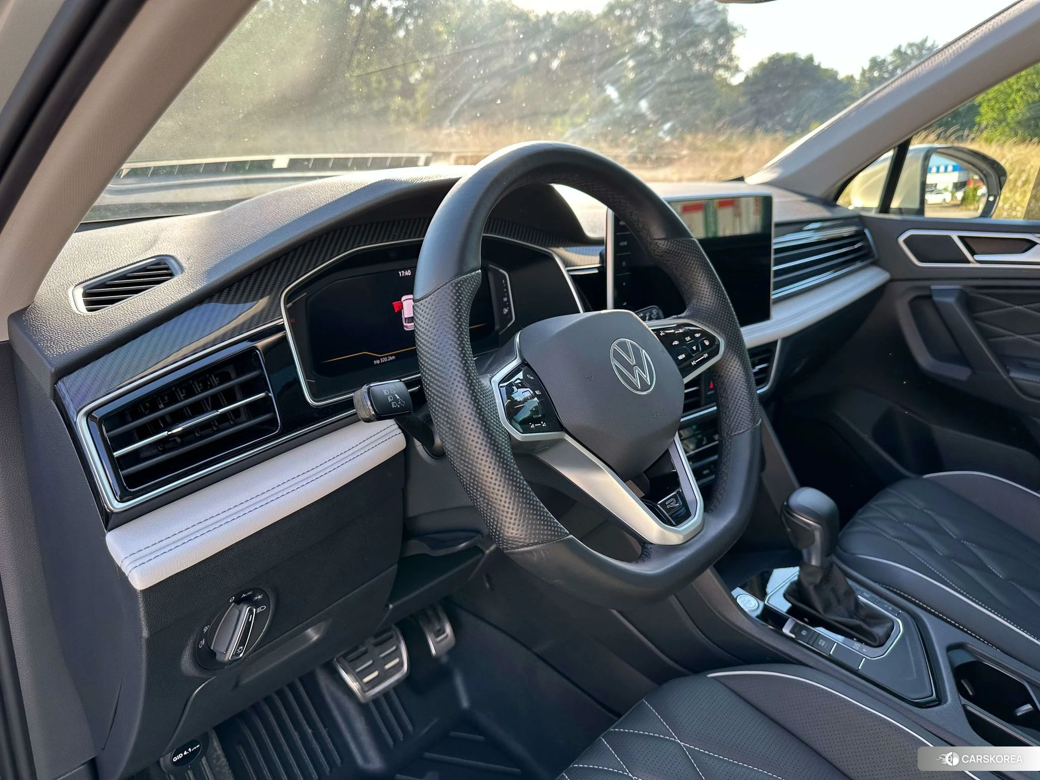 Volkswagen Tiguan L id 4441216 из Китая 9