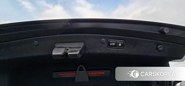 Hyundai The New Grandeur IG id 4600068 из Кореи 9