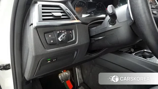 BMW 3 Series (F30) id 3520408 из Кореи 9