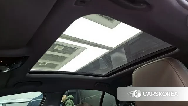 BMW 5 Series (G60) id 3739049 из Кореи 9