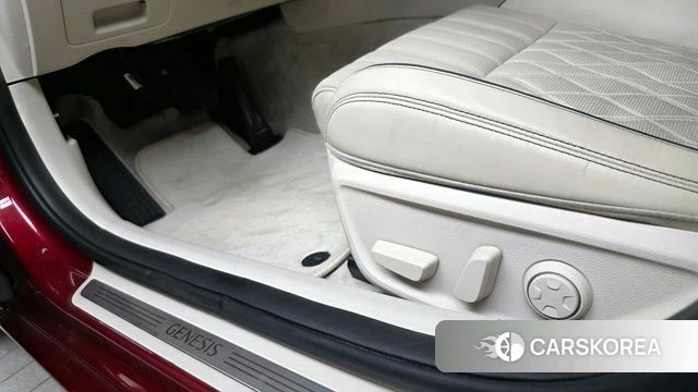 Genesis G70 id 3955432 из Кореи 9