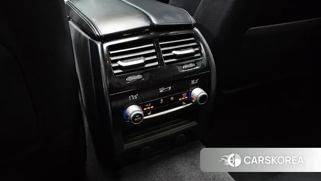 BMW 5 Series (G30) id 3748106 из Кореи 9