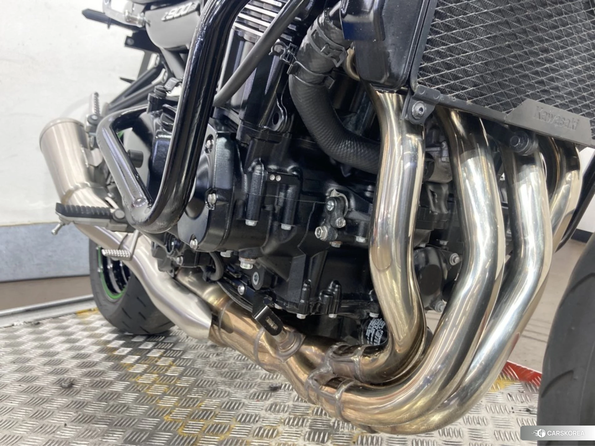 Kawasaki Z900RS CAFE id 3950487 из Японии 9