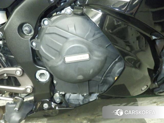 Проданный Suzuki GSX-R1000R ABS id 3999467 из Японии, фото 9