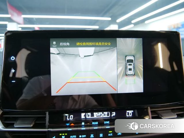 Toyota Saina id 4290601 из Китая 9