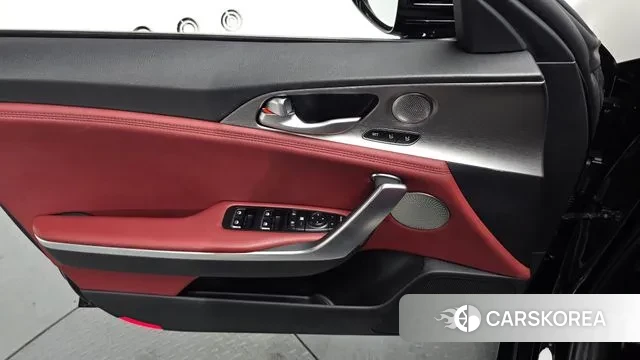 Kia Stinger id 2991124 из Кореи 9