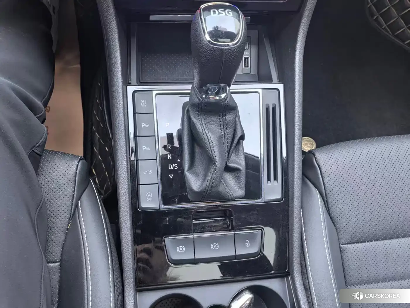 Skoda Superb id 4589325 из Китая 9