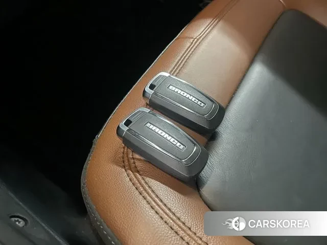 Ford Bronco 6th Generation id 3354374 из Кореи 9