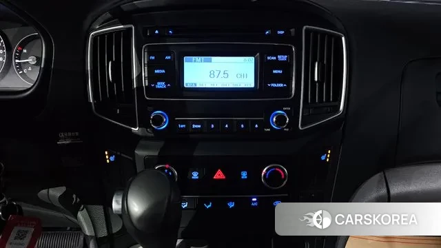 Hyundai The New Grand Starex id 2885774 из Кореи 9