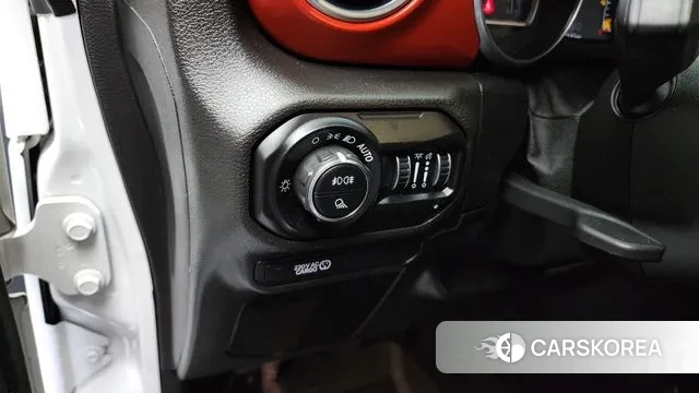 Jeep Gladiator (JT) id 3121883 из Кореи 9