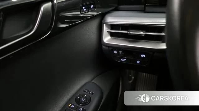 Hyundai Grandeur (GN7) id 3137259 из Кореи 9