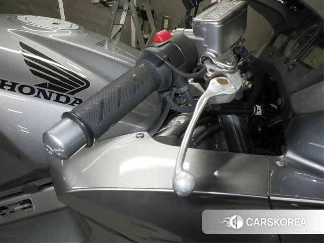 Honda VFR800 id 3946801 из Японии 9