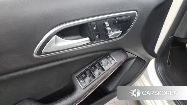 Mercedes-Benz A-Class W176 id 3449648 из Кореи 9