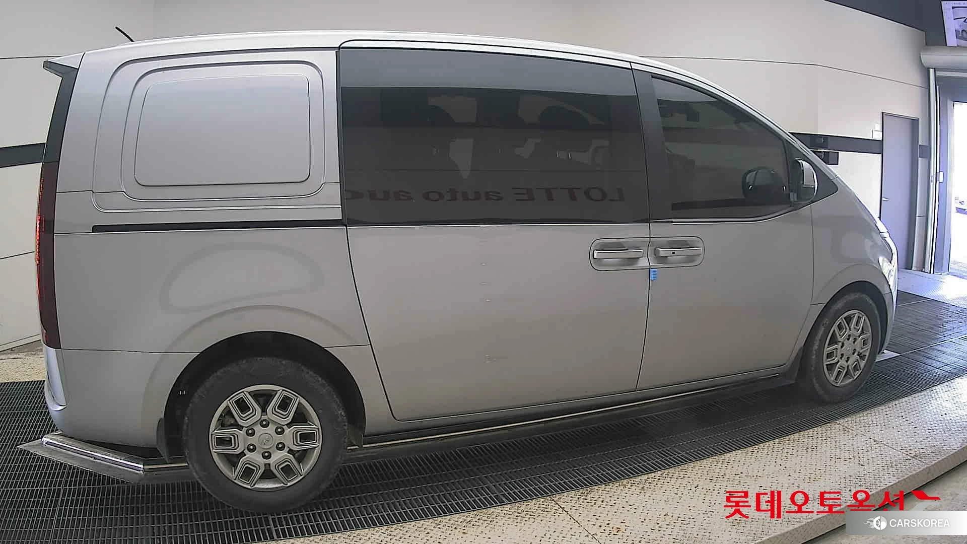 Hyundai Staria id 4909168 из Кореи 9