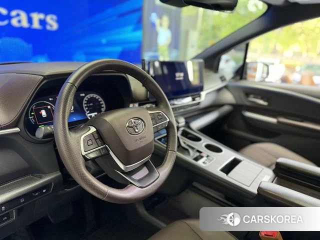 Toyota Grevia id 4328913 из Китая 9