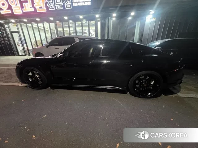 Porsche Taycan id 3735347 из Кореи 9