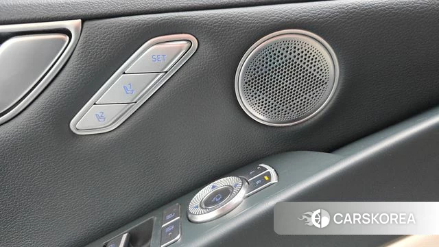 Genesis Electrified G80 (RG3) id 4848858 из Кореи 9
