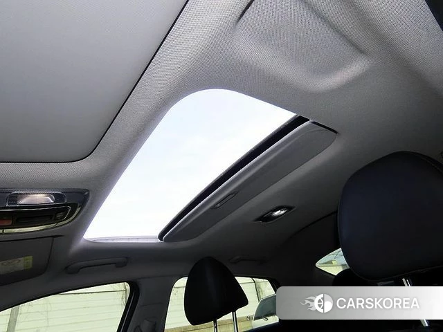 Hyundai Avante (CN7) id 3964596 из Кореи 9