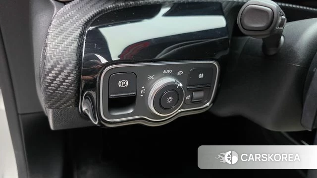 Mercedes-Benz A-Class W177 id 4895065 из Кореи 9