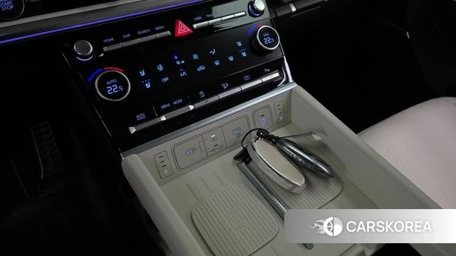 Hyundai Santa Fe (MX5) id 4940970 из Кореи 9