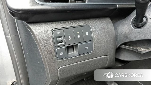 Hyundai Staria id 4323321 из Кореи 9