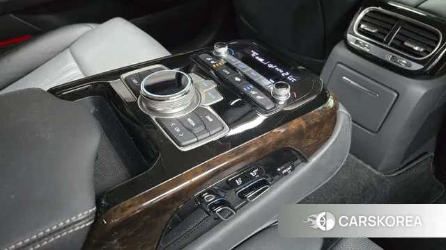 Genesis G90 id 3459976 из Кореи 9