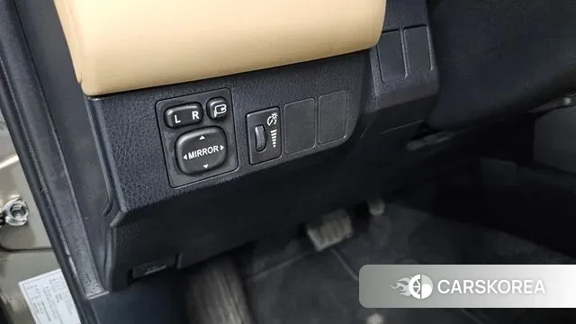 Toyota RAV4 id 3055689 из Кореи 9