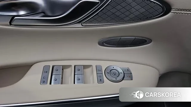 Genesis GV70 id 3401818 из Кореи 9