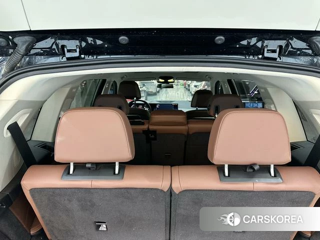 BMW X7 id 4297896 из Китая 9