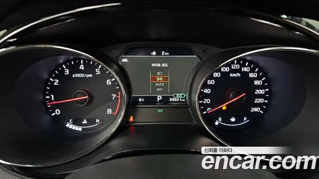 Kia The New Carnival id 2526158 из Кореи 9