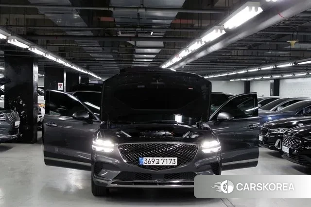 Genesis GV70 id 3764942 из Кореи 9