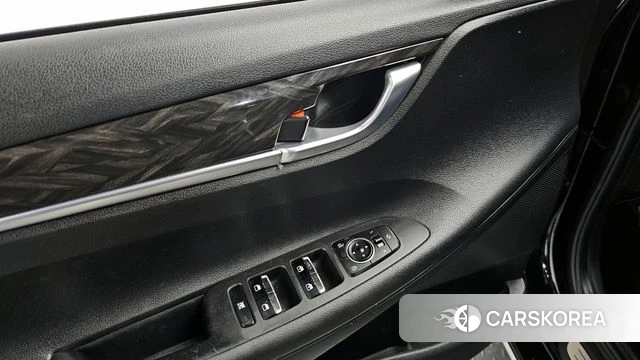 Hyundai Grandeur IG id 3880318 из Кореи 9