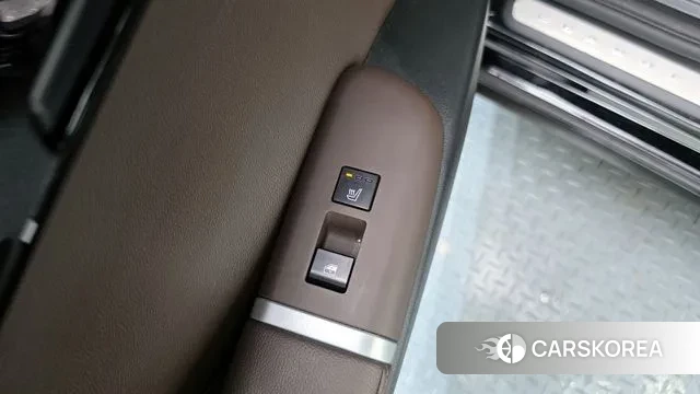 Hyundai Grandeur Hybrid (GN7) id 2958799 из Кореи 9