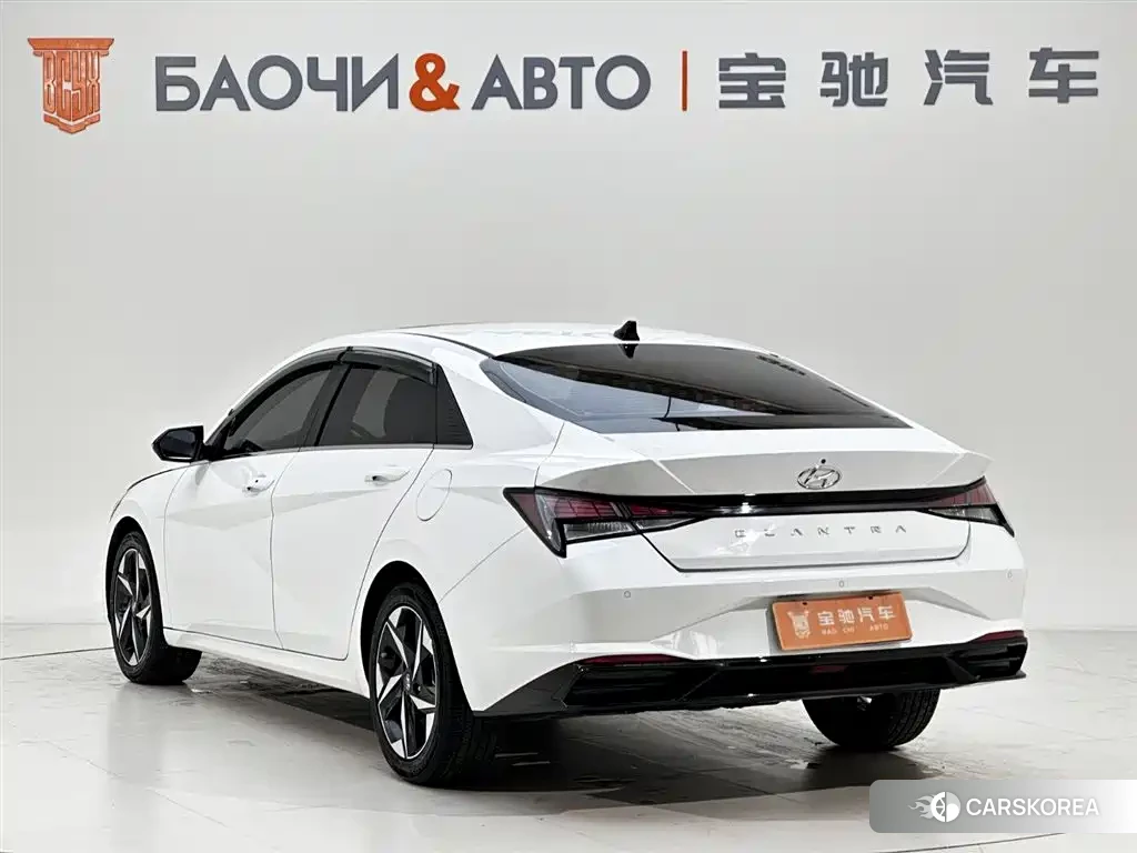 Hyundai Elantra id 4547351 из Китая 9
