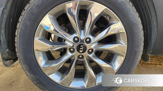 Kia The New Sorento id 3792060 из Кореи 9