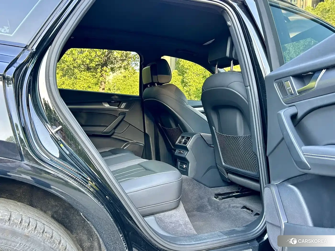 Audi Q5L id 4547625 из Китая 9