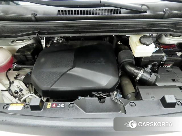 Hyundai Staria id 4745940 из Кореи 9
