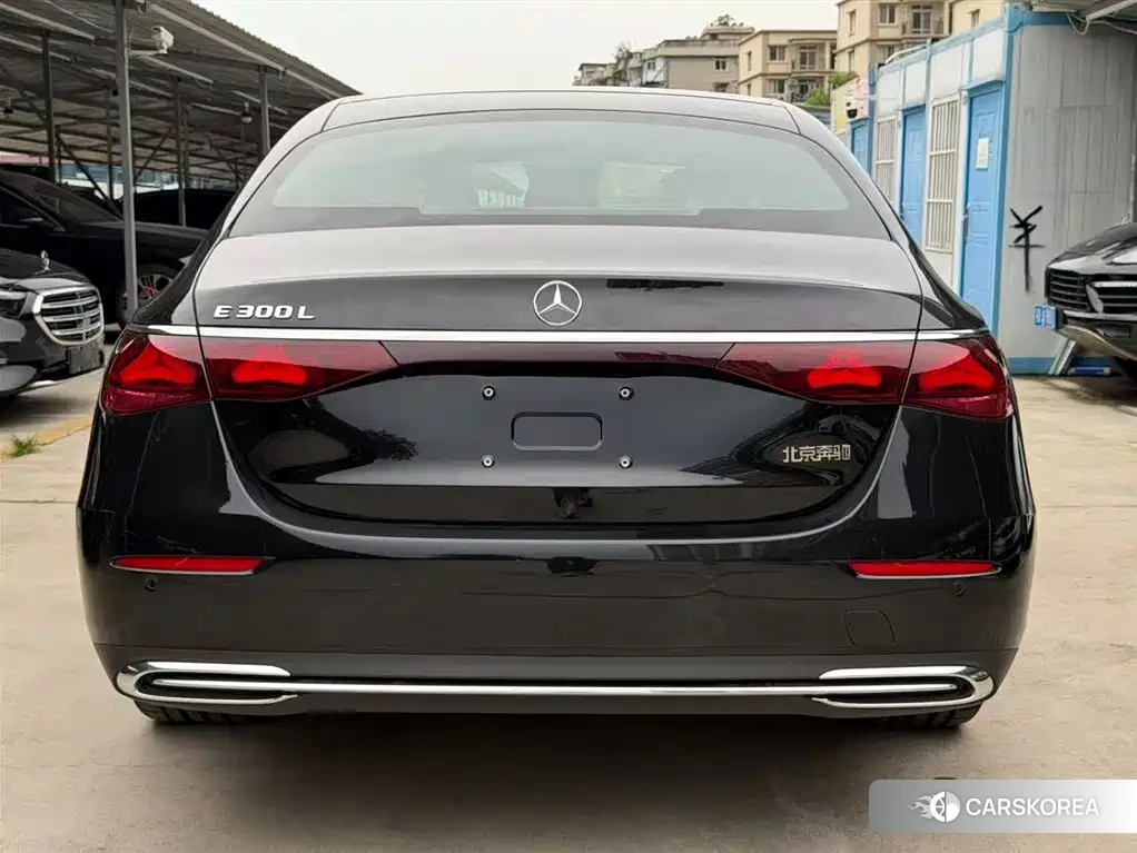 Mercedes-Benz E-Class id 4553697 из Китая 9